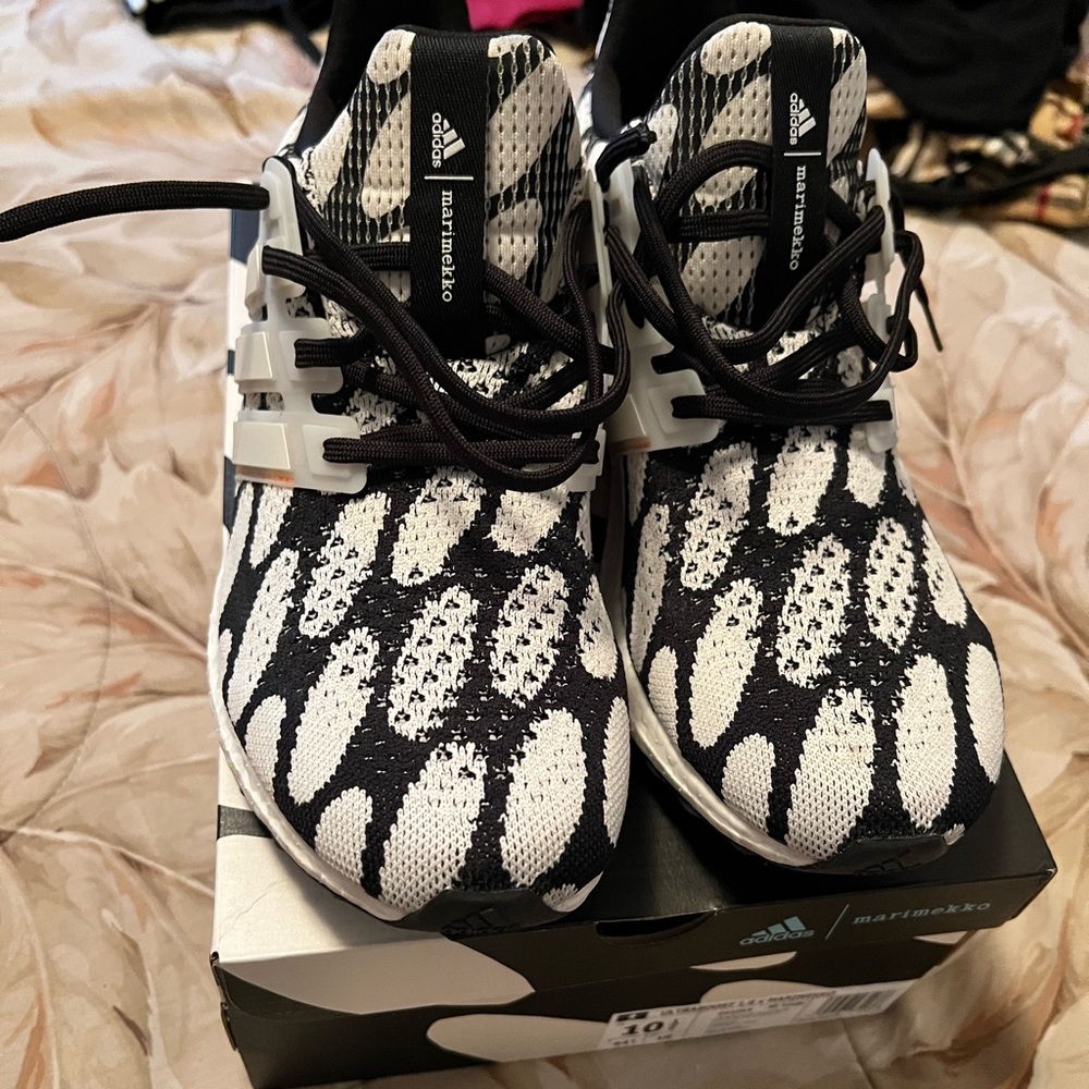 Adidas. Ultraboost 1.0